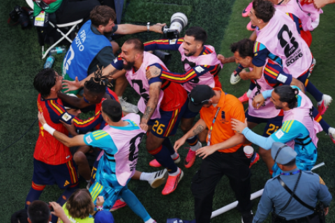 España