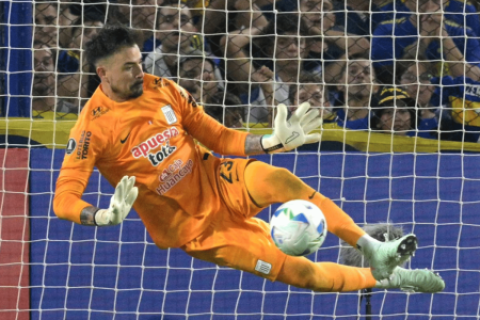 Guillermo Viscarra se despide de Alianza Lima tras rescindir contrato.
