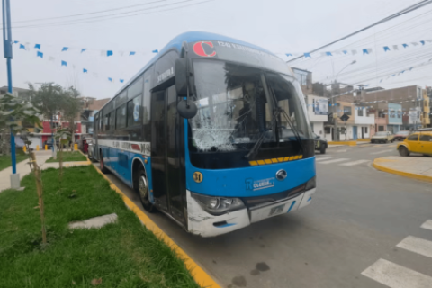 Hombre muere atropellado por bus de transporte público en Evitamiento