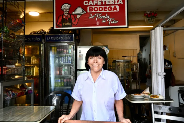 Huarique La tienda de Toño